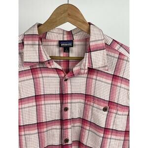 PATAGONIA Carve Coral Plaid Mens L Organic Cotton ALONG SHORE Camp SHIRT